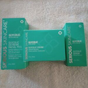 *NIB* Set of 3 Serious Skincare Glycolic Items detailed in the description